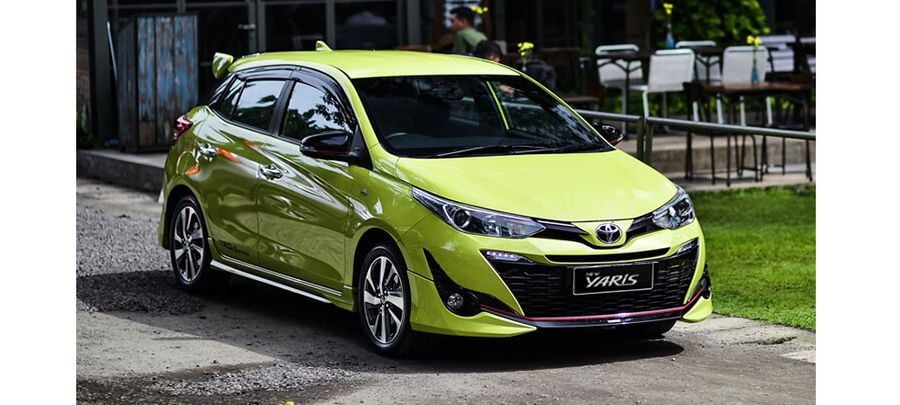  Toyota  Yaris  2021  Daftar Harga Spesifikasi Promo 